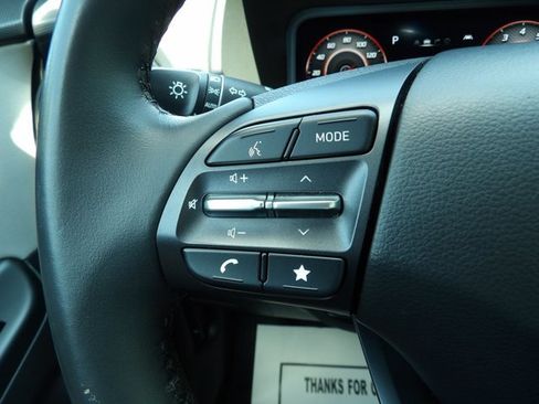 Certified 2022 Hyundai Kona Limited w/ Winter Weather Package FWD image 19