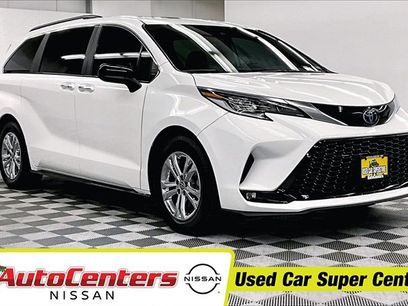 Used 2022 Toyota Sienna XSE