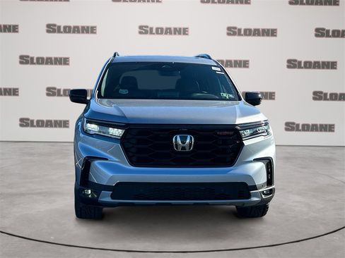 New 2025 Honda Pilot TrailSport image 8