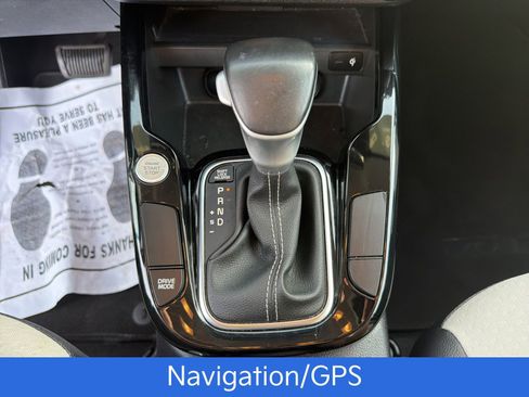 Certified 2024 Kia Soul GT-Line FWD image 16