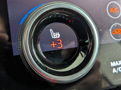 Used 2021 Land Rover Range Rover P525 Westminster Edition image 19