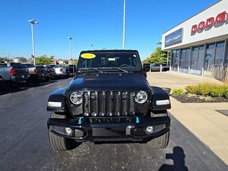 Used 2021 Jeep Wrangler Unlimited Sahara video 2
