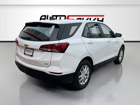 Used 2022 Chevrolet Equinox LS AWD/4WD image 7