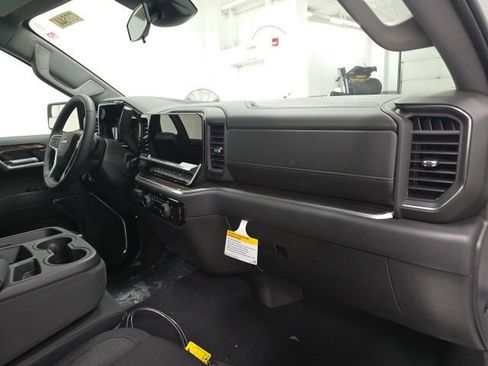New 2026 Chevrolet Silverado 1500 LT image 25