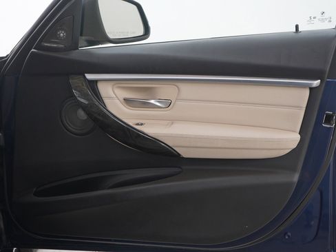 Used 2017 BMW 328d xDrive 328d xDrive image 9