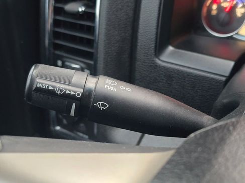 Used 2018 RAM 2500 Laramie image 30