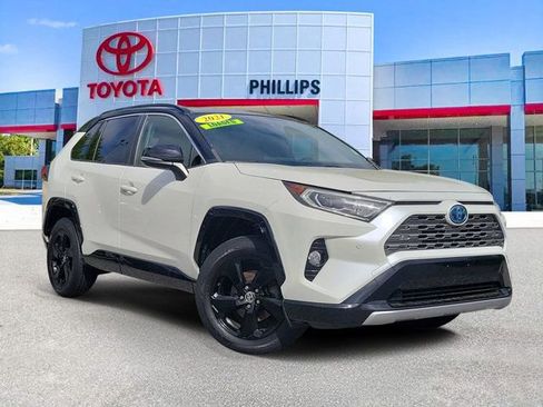 Used 2021 Toyota RAV4 XSE image 1