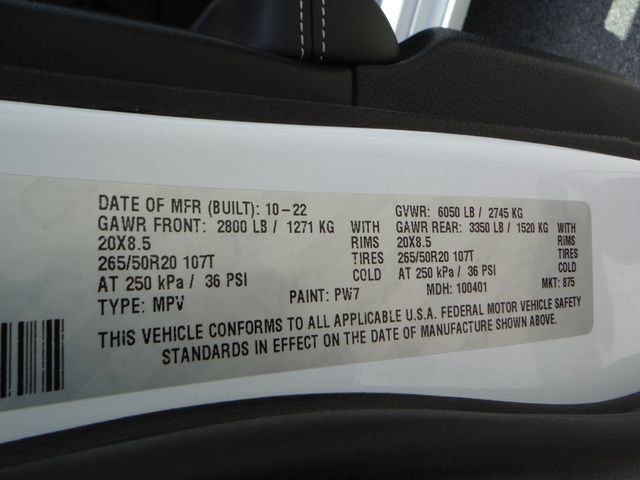 Certified 2023 Jeep Grand Cherokee Overland w/ Luxury Tech Group IV AWD/4WD image 65