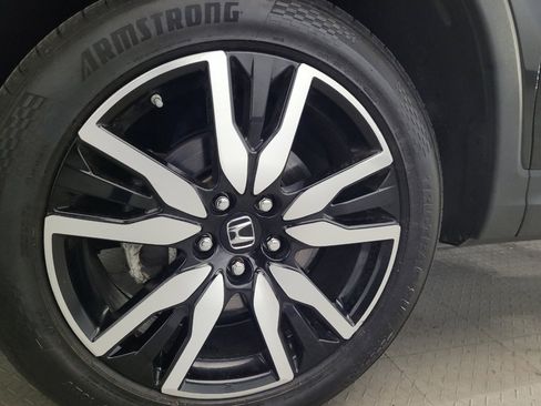 Used 2022 Honda Pilot Touring image 31