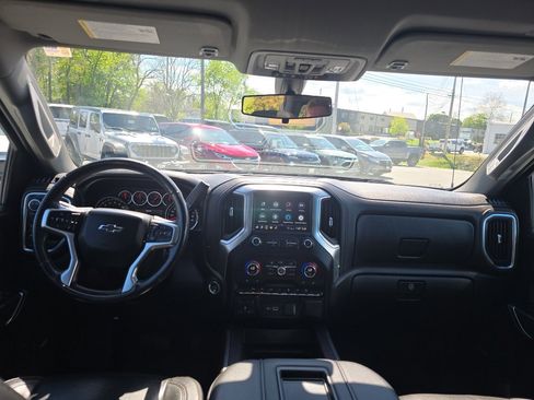 Used 2020 Chevrolet Silverado 1500 LT Trail Boss AWD/4WD image 19