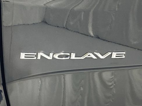 Used 2024 Buick Enclave Premium FWD image 30