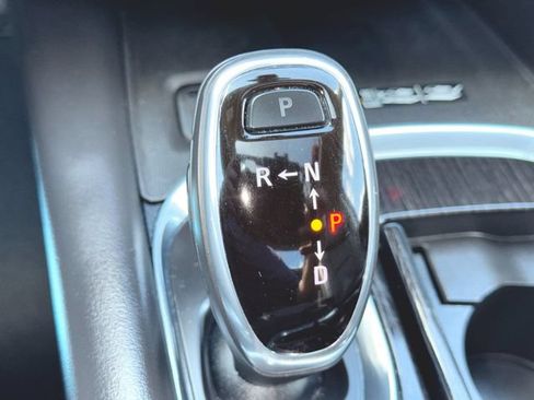 Used 2020 Buick Enclave Avenir w/ Avenir Technology Package AWD/4WD image 16