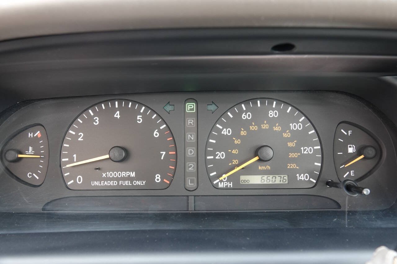 Used 1999 Toyota Avalon XLS FWD image 84