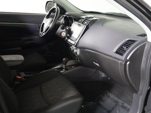 Used 2024 Mitsubishi Outlander Sport LE AWD/4WD image 21