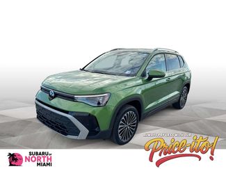 Used 2025 Volkswagen Taos SE FWD video 1