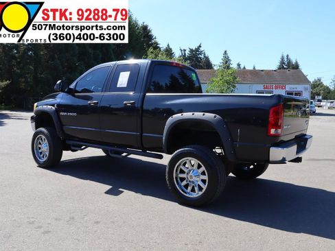 Used 2006 Dodge Ram 2500 Truck SLT AWD/4WD image 6