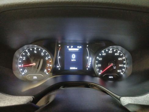 Used 2022 Jeep Compass Latitude image 10