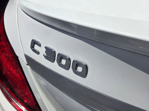 Used 2020 Mercedes-Benz C 300 Sedan image 11