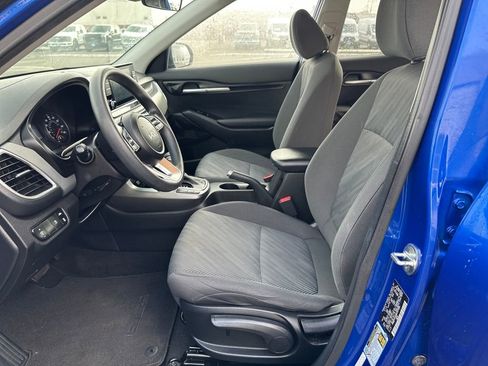Used 2022 Kia Seltos LX image 12