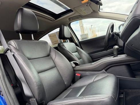 Used 2018 Honda HR-V EX-L image 45