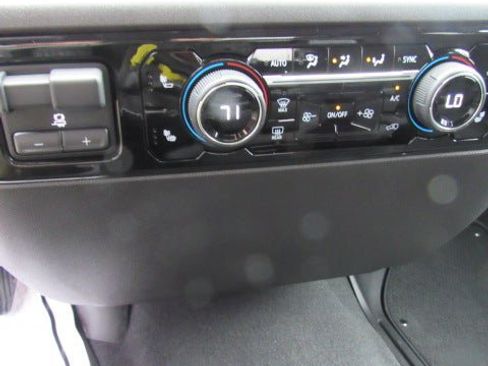 Certified 2025 Chevrolet Silverado 1500 LT Trail Boss w/ Protection Package AWD/4WD image 21