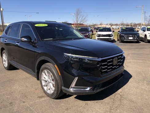 Used 2025 Honda CR-V EX image 7