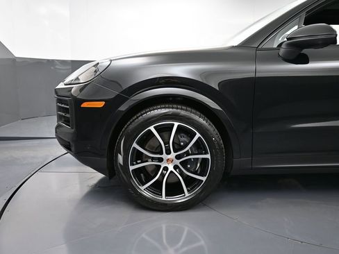 New 2026 Porsche Cayenne AWD/4WD image 12