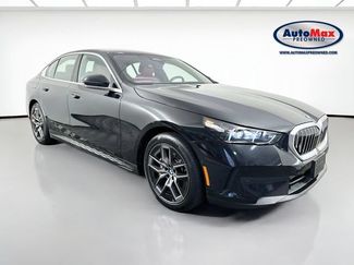 Used 2026 BMW 530i xDrive AWD/4WD video 1