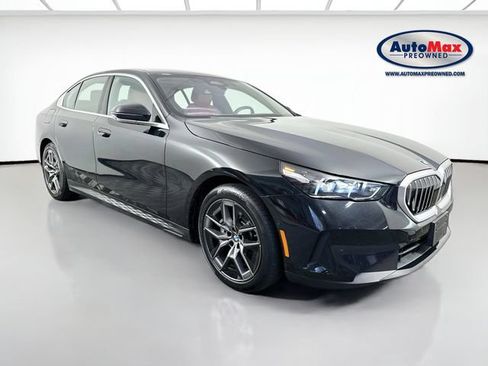 Used 2026 BMW 530i xDrive AWD/4WD image 1