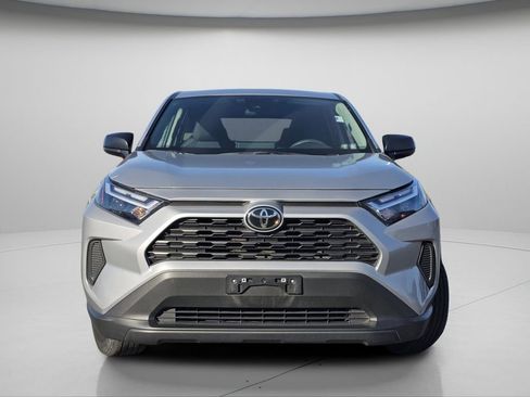 Used 2025 Toyota RAV4 LE image 3