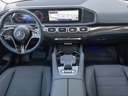 New 2026 Mercedes-Benz GLS 450 4MATIC image 23