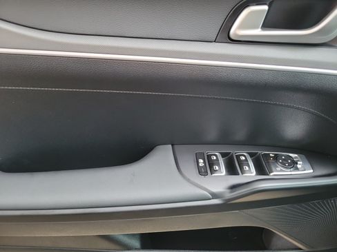 New 2026 Kia K5 LXS FWD image 15