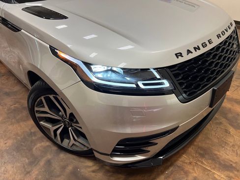Used 2020 Land Rover Range Rover Velar R-Dynamic S image 44