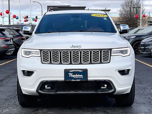 Used 2021 Jeep Grand Cherokee Overland AWD/4WD image 2