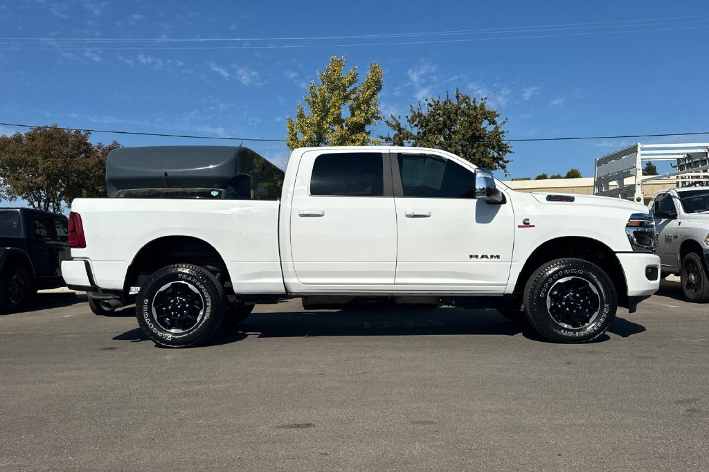 Used 2026 RAM 2500 Laramie AWD/4WD image 3