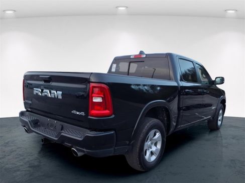 Used 2025 RAM 1500 Big Horn image 16