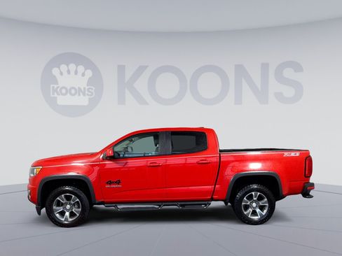 Used 2018 Chevrolet Colorado Z71 AWD/4WD image 2