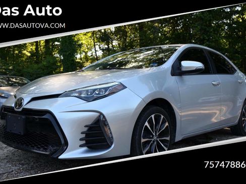 Used 2017 Toyota Corolla SE w/ SE Premium Package FWD image 1
