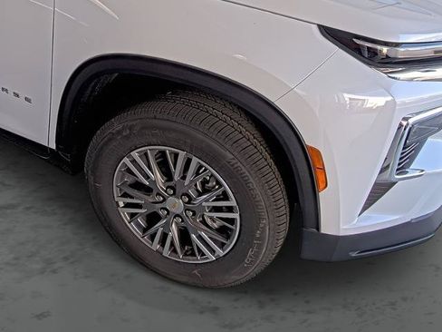 New 2027 Chevrolet Traverse LT w/ Driver Confidence Package FWD image 16