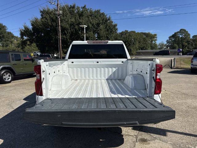 Used 2020 Chevrolet Silverado 1500 LT AWD/4WD image 10