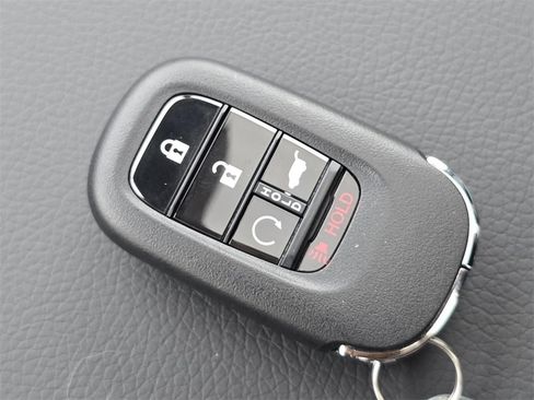 New 2025 Honda Pilot Touring image 36