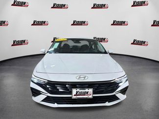 Used 2024 Hyundai Elantra SEL w/ Convenience Package video 2