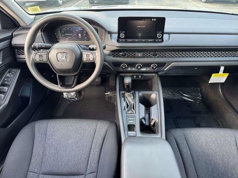 Certified 2025 Honda Accord LX image 12