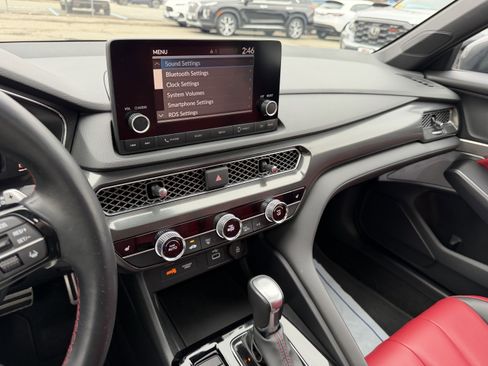 Used 2023 Acura Integra A-Spec image 14