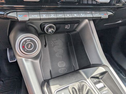 Used 2024 Alfa Romeo Tonale Veloce image 32