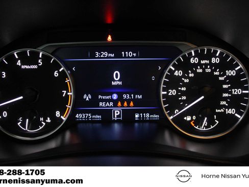 Used 2024 Nissan Altima 2.5 SV FWD image 8