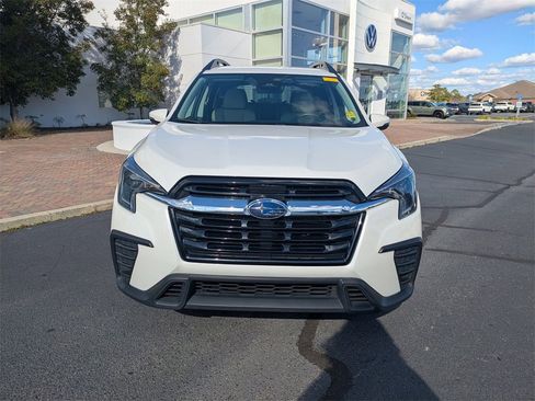 Used 2023 Subaru Ascent Premium w/ Convenience Package image 10