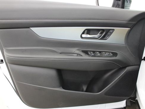New 2026 Nissan Murano SL AWD/4WD image 17