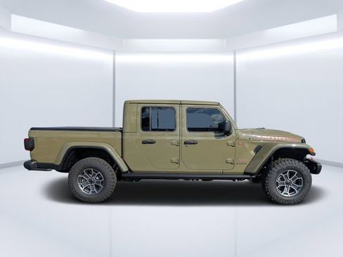 New 2026 Jeep Gladiator Mojave image 2