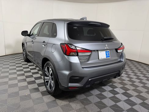 Used 2025 Mitsubishi Outlander Sport SE AWD/4WD image 19